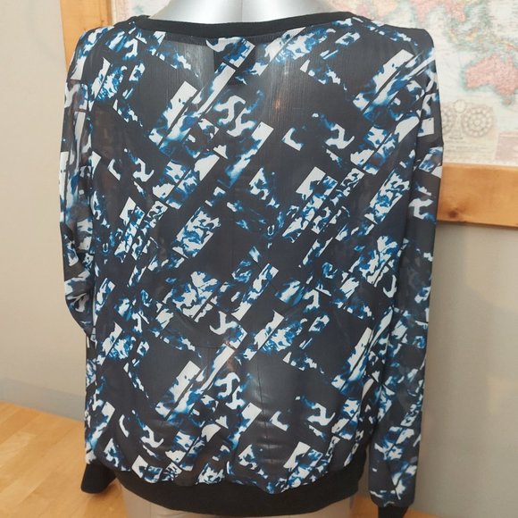 Mossimo Oversize Sheer Geometric Pattern Long Sleeve Women's Medium - Picture 4 of 9